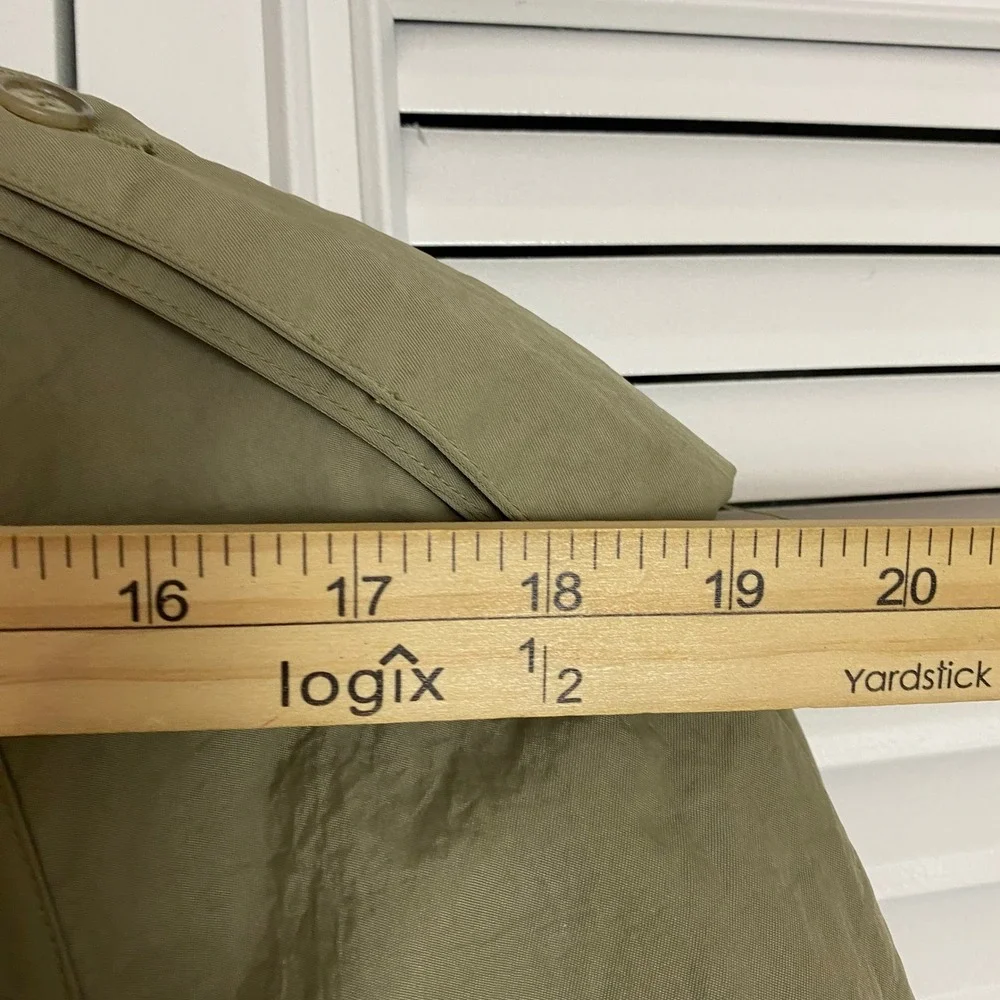 VTG Banana Republic Nylon Trench Coat Mens S Olive Green Duster Epaulets Long